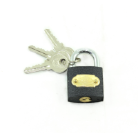 MARKUP 32MM TRI-CIRCLE CAST IRON PADLOCK- B1120